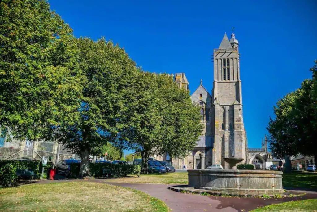 Studio tout équipé centre ville Dol de Bretagne Dol-de-Bretagne Exterior foto